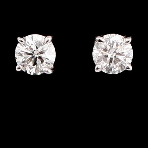 ÖRHÄNGEN, platina, briljantslipade diamanter tot 0.33 ct.