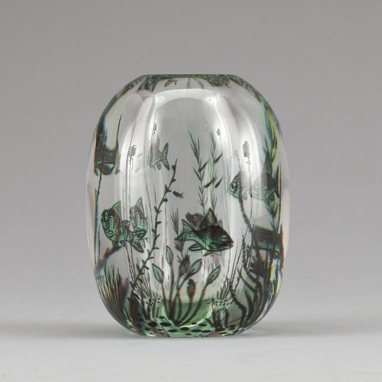 VAS, glas, "Graal", Edvard Hald, Orrefors, sign. Omkring 1900-talets mitt.