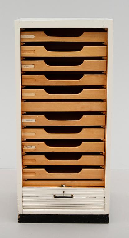 DOKUMENTSKÅP, 1900-talets mitt.