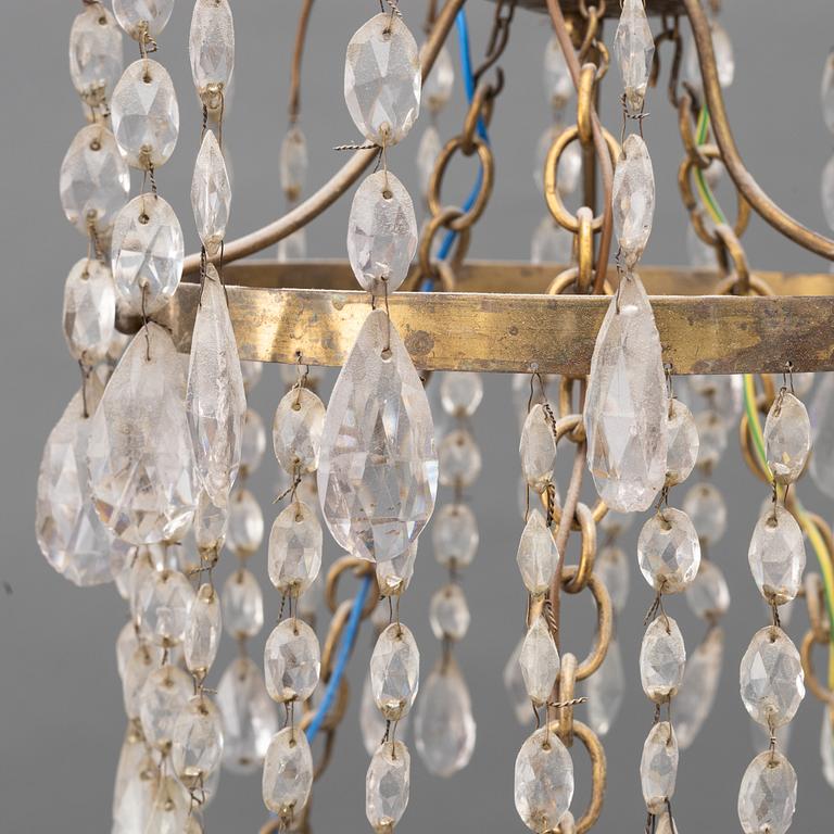 A chandelier, early 20th Century.