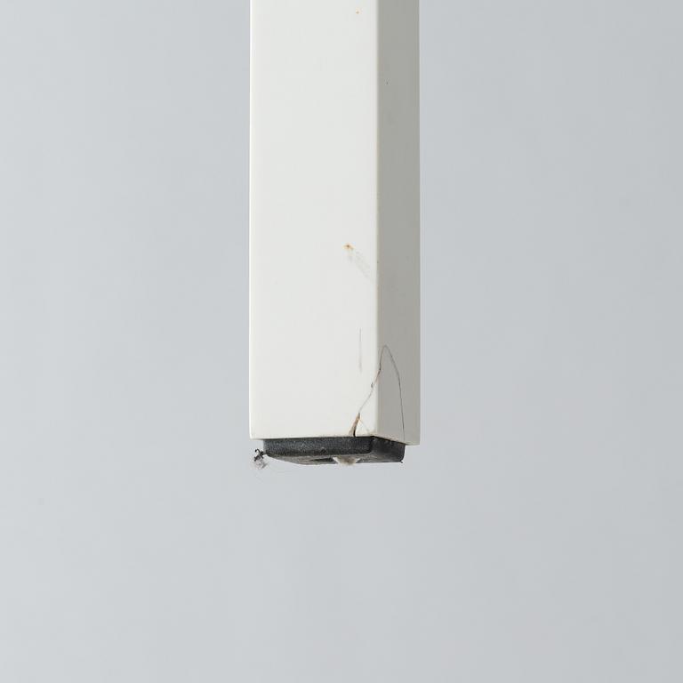 Piergiorgio och Michele Cazzaniga, bord, "Tense", MDF Italia, 2010-tal.
