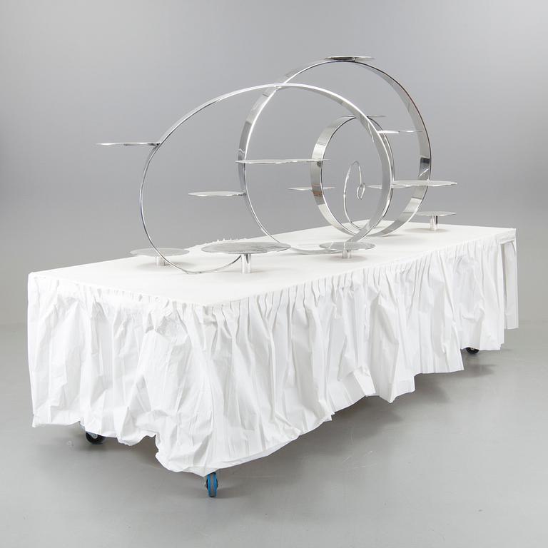 A cakestand from the Royal Wedding of Prince Carl-Philip and Princess Sofia in 2015.