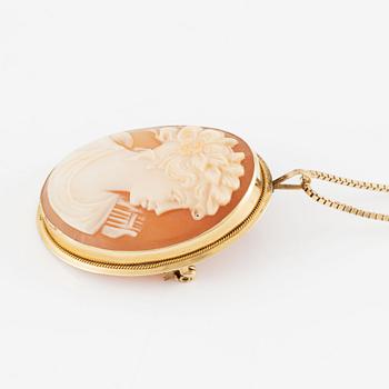 Pendant/brooch, 18K gold with shell cameo, with chain Balestra 18K gold.