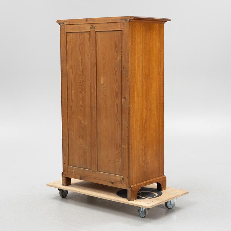 A chest of drawers, Nordiska Kompaniet, early 20th Century.