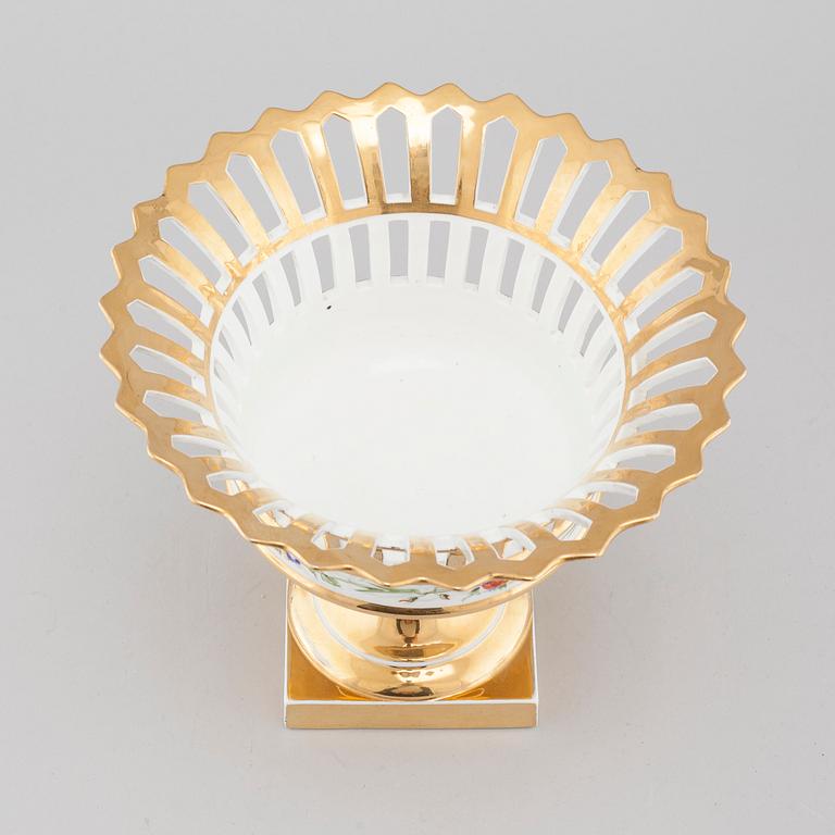 GALLERSKÅL, porslin, Rörstrand, omkring sekelskiftet 1900.