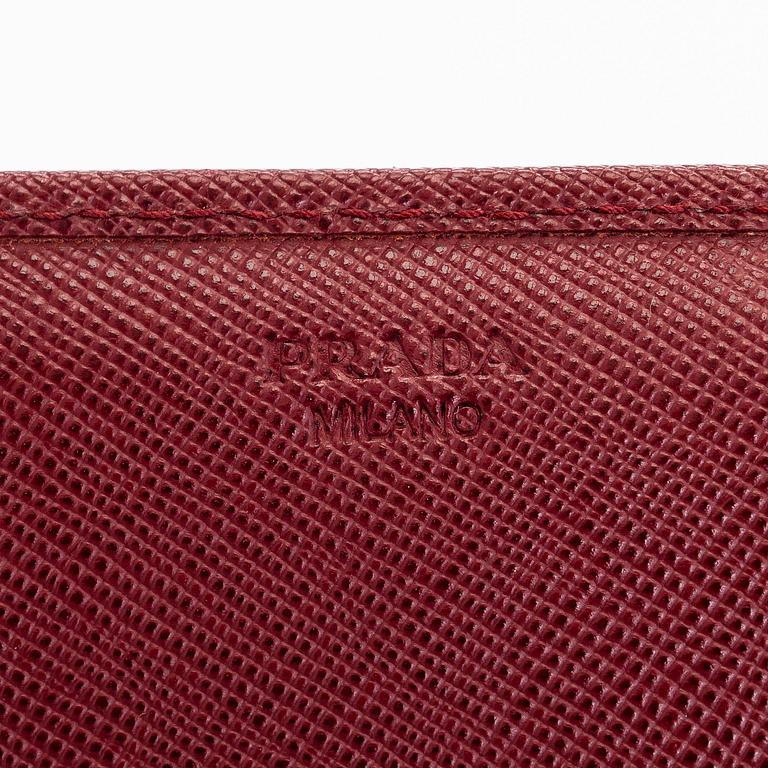 Prada, wallet.