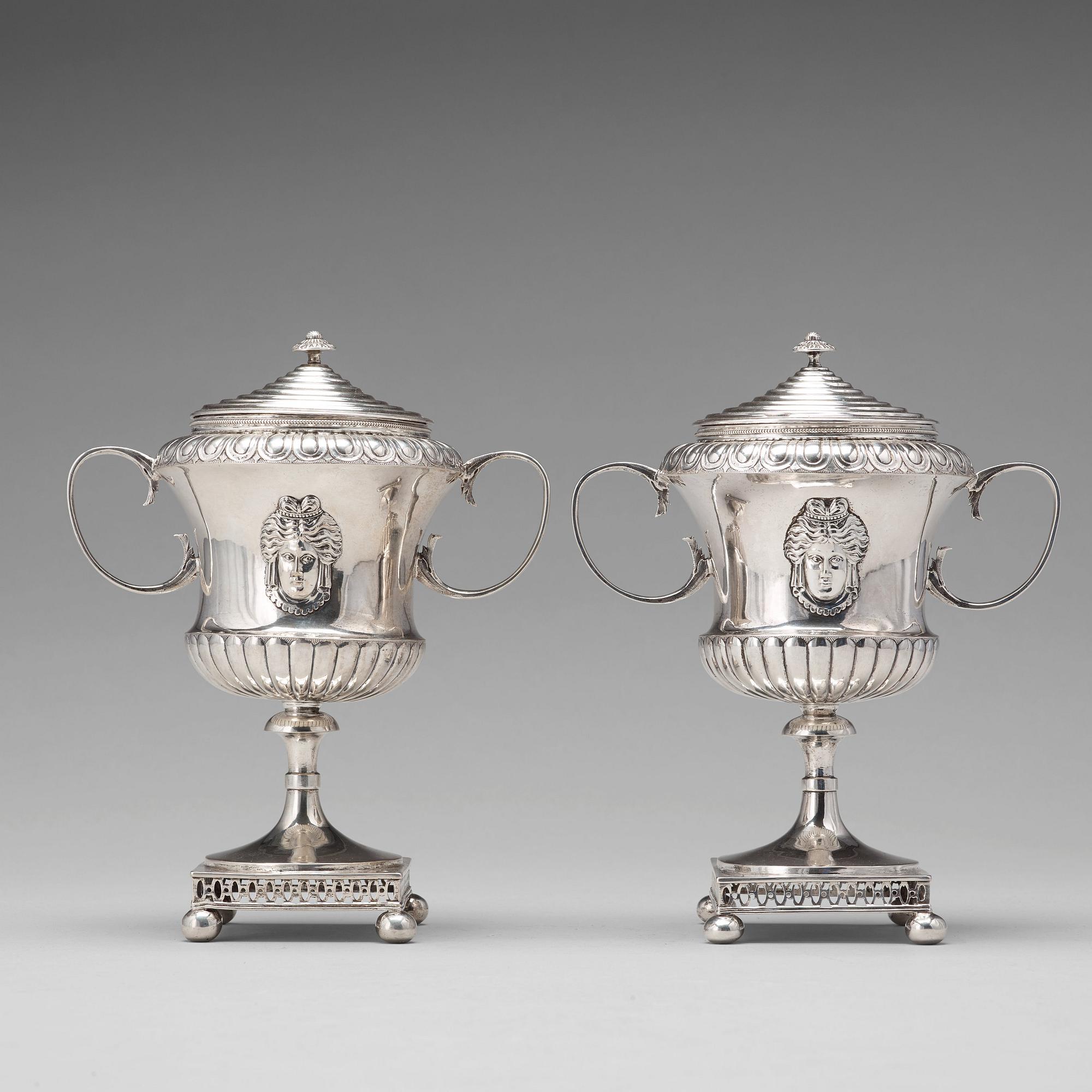 Pehr Zethelius, sockerskålar, ett par, silver, Stockholm 1799. Sengustavianska.