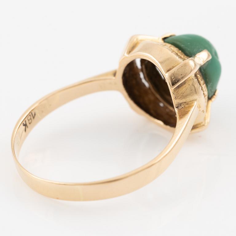 Ring, 18K gold with turquoise stone.