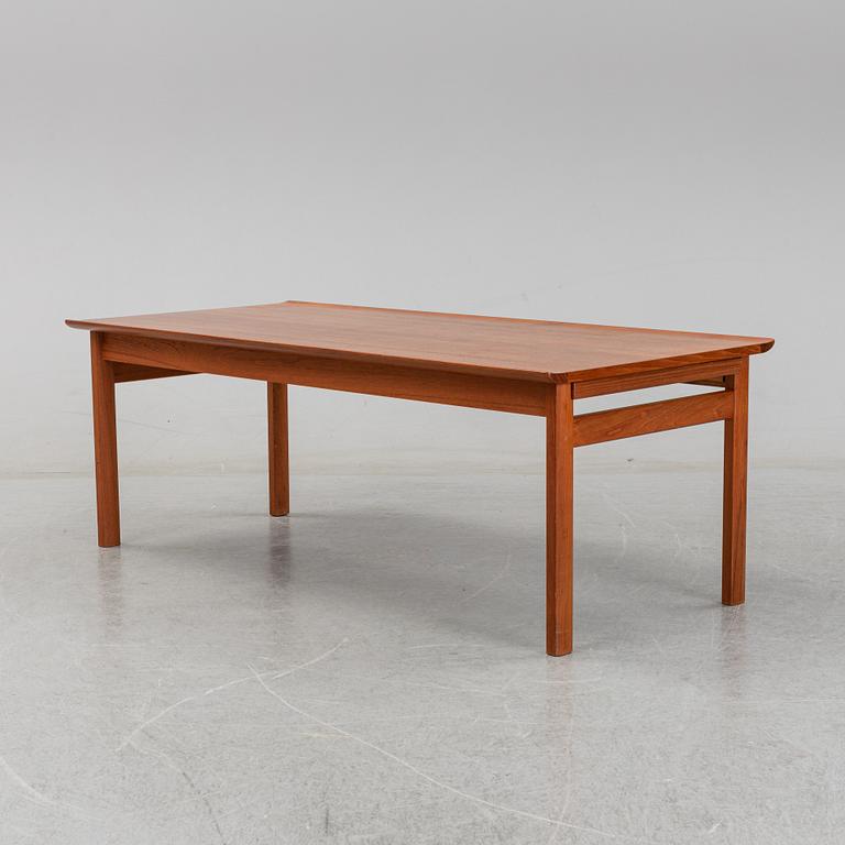 A teak coffee table by Tove & Edvard Kindt-Larsen, Seffle, 1960's.