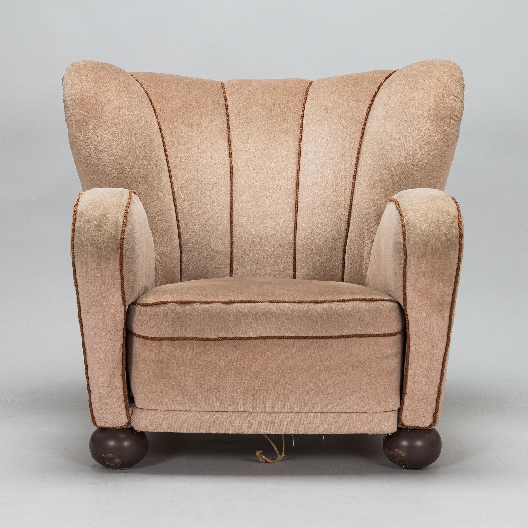 Märta Blomstedt, an 'Aulanko-model' armchair. Designed in 1939.