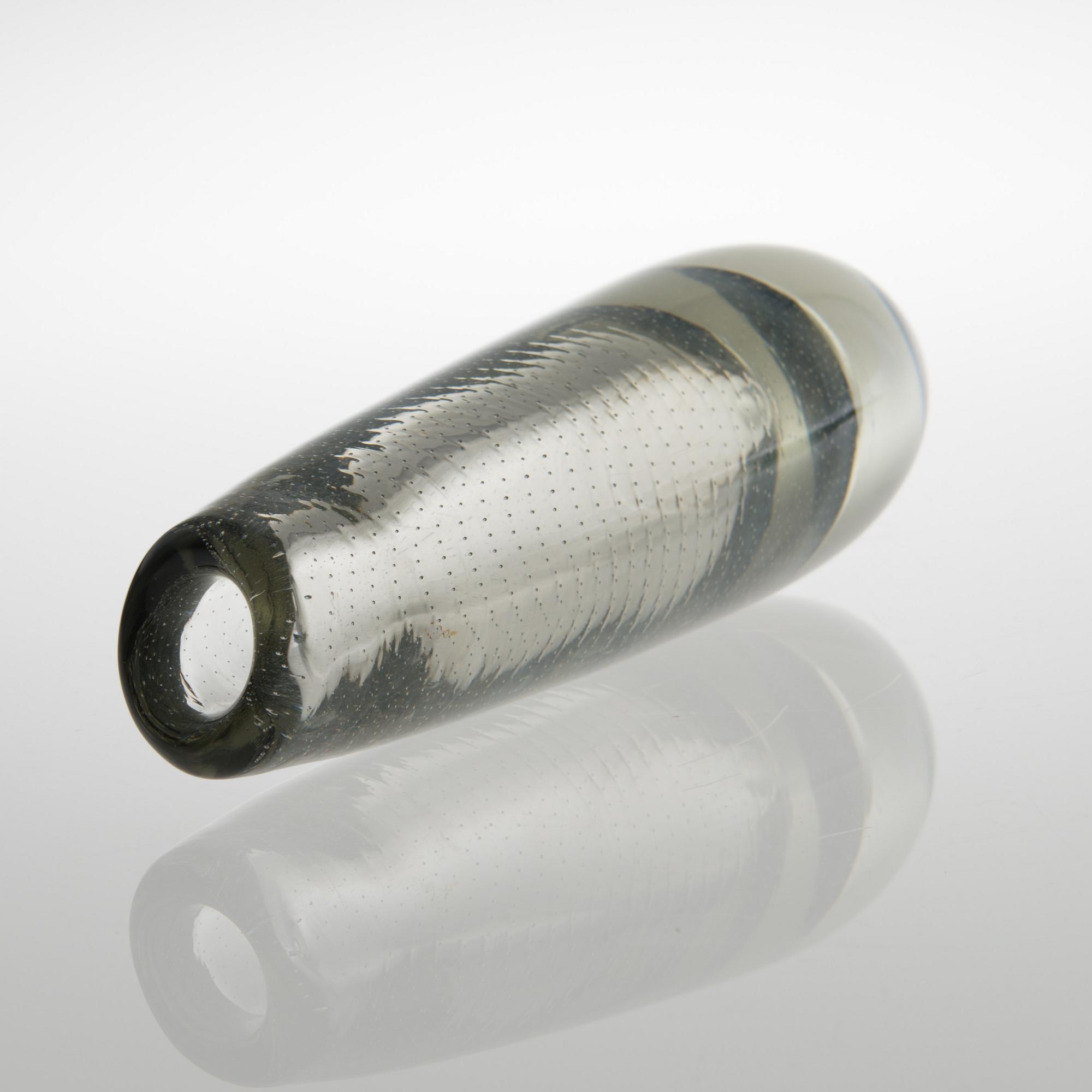 GUNNEL NYMAN, VAS. Signering med syrapenna G. Nyman, Nuutajärvi Notsjö. 1940-talets slut.