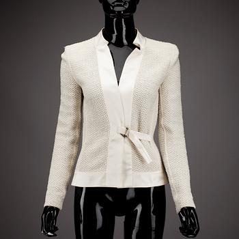 KAVAJ, Armani.