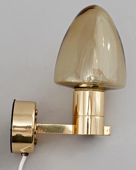 VÄGGLAMPOR, ett par, Hans Agne Jakobsson AB, Markaryd, 1900-talets tredje kvartal.