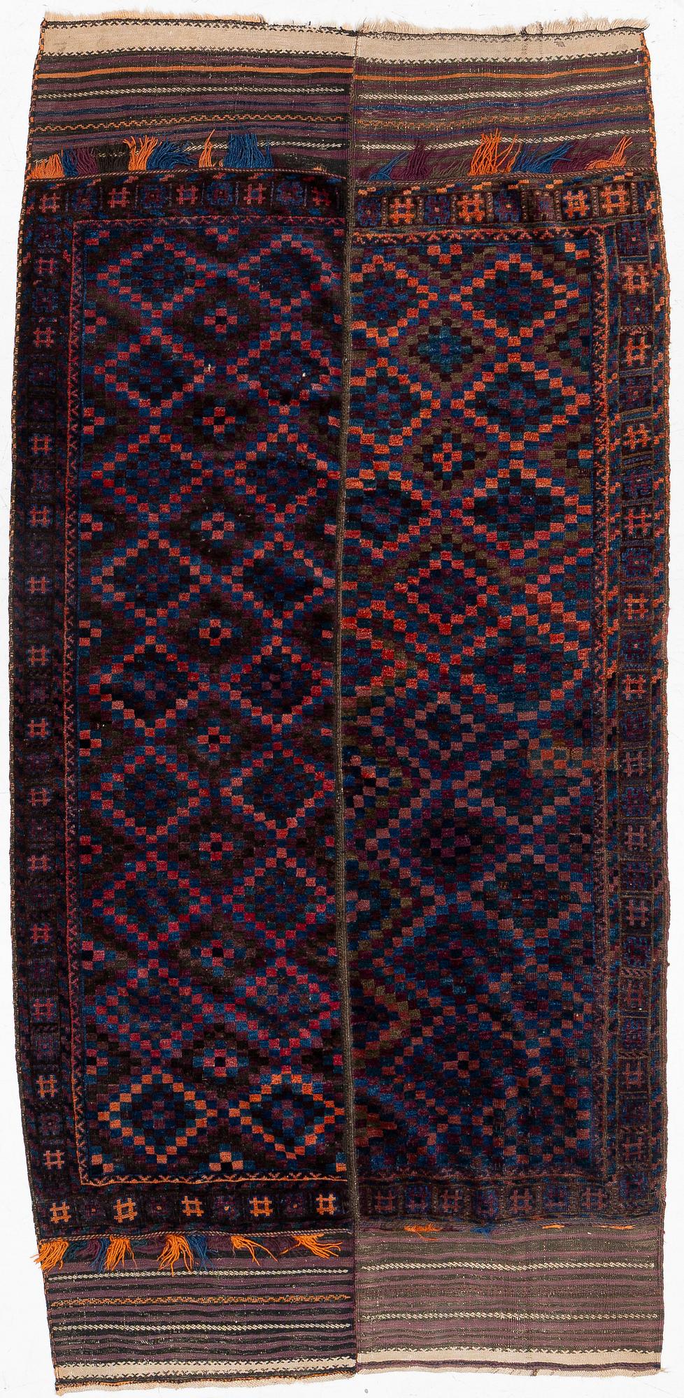 Matta, antik baluch ca 324 x 152 cm.