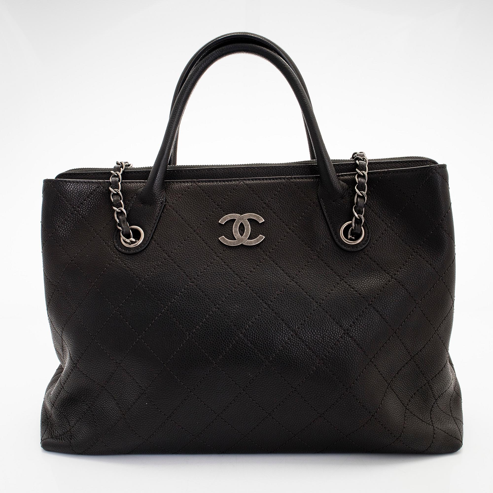 Chanel, an "Urban Shopping Tote" bag, 2017-2018.