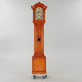 A grandfather clock, around the turn of the century 1800.