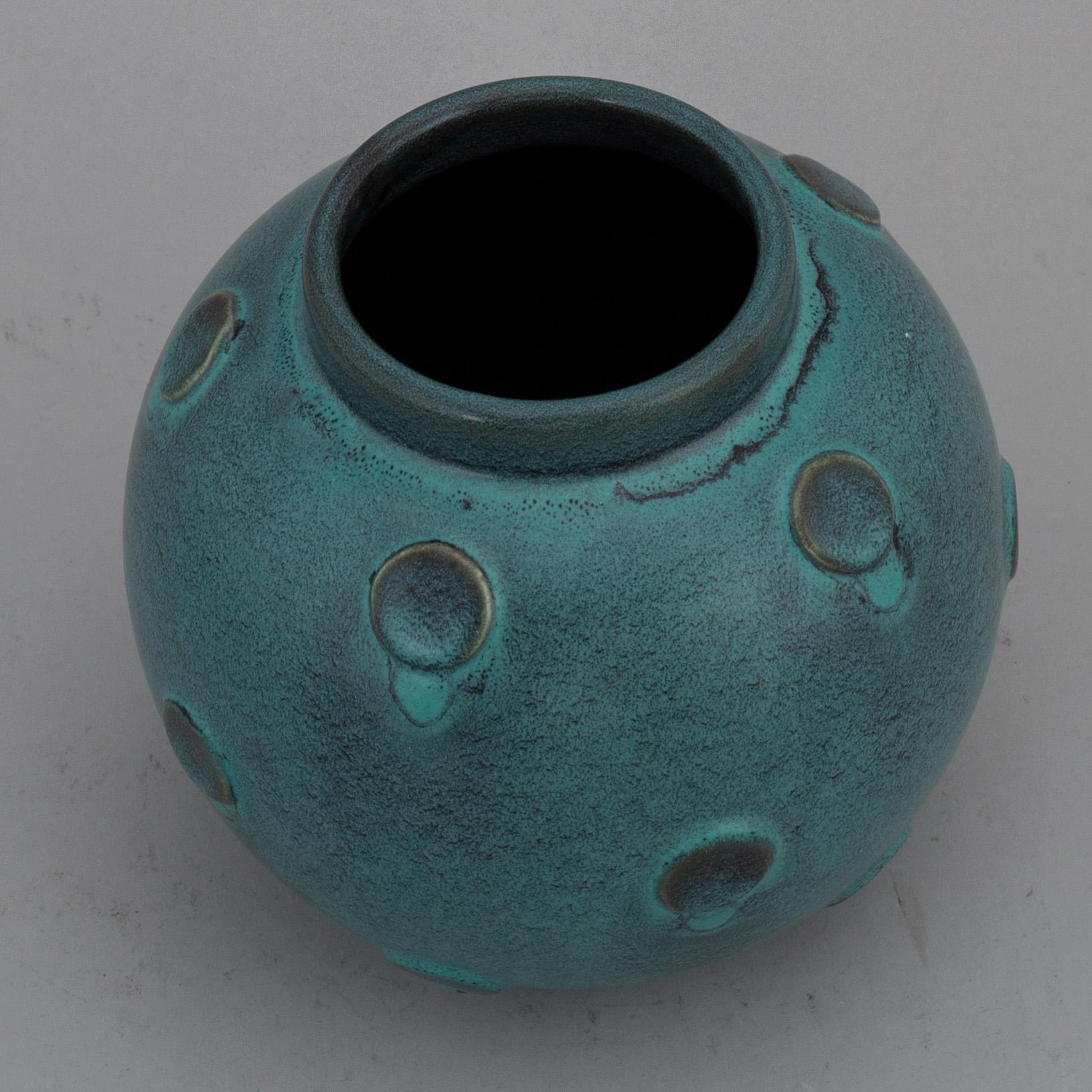 BO FAJANS, vas, lergods, 1900-talets första hälft.