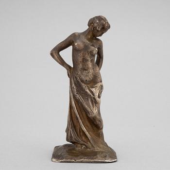 Carl Eldh, skulptur, silver. Signerad och daterad 1908. Gjutarstämplar H Bergman fud.