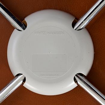 Arne Jacobsen, 4 st "Sjuan" för Fritz Hansen.