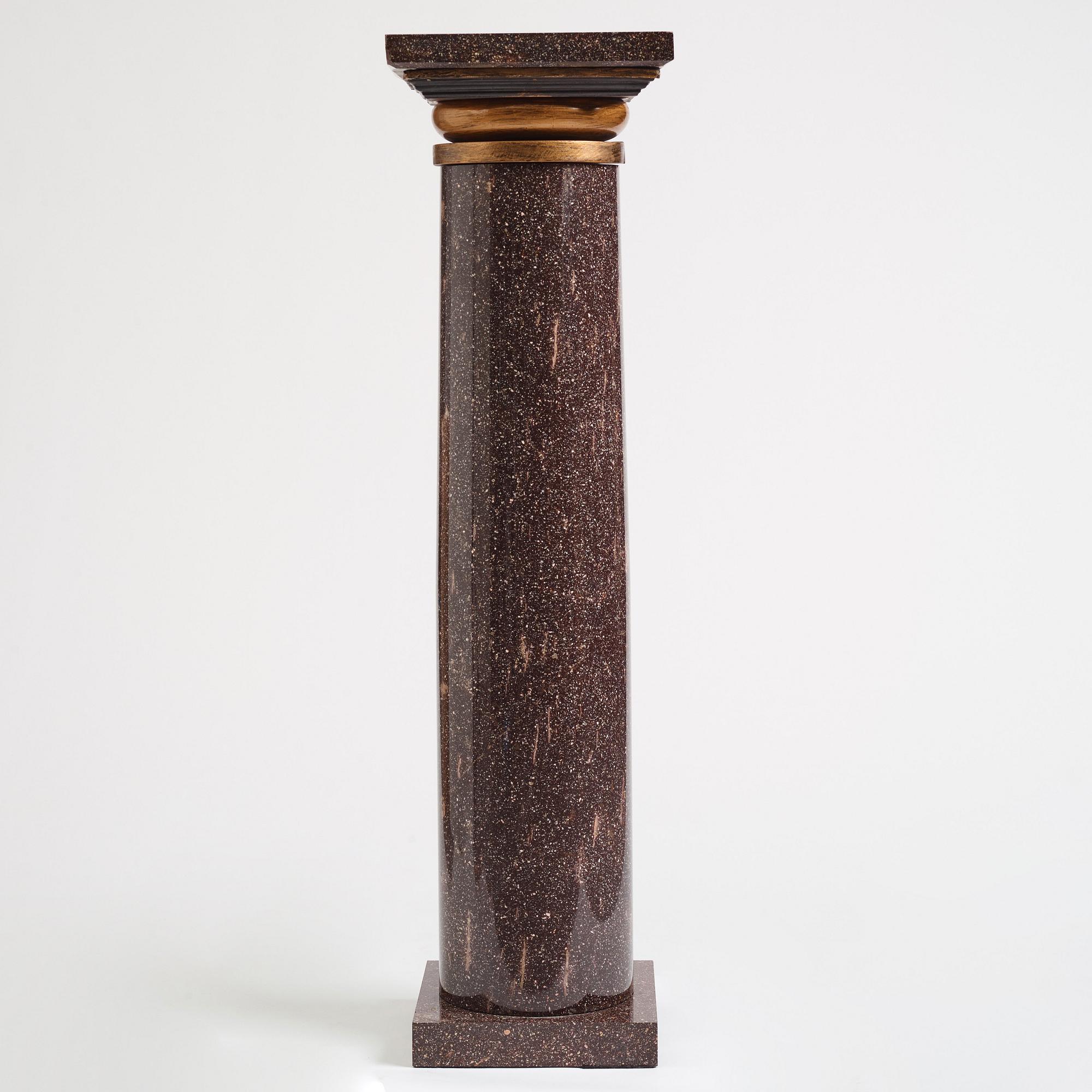 Kolonn, Älvdalen, porfyr, 1800-tal.