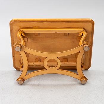 Coffee table, 20th century, with linked legs.