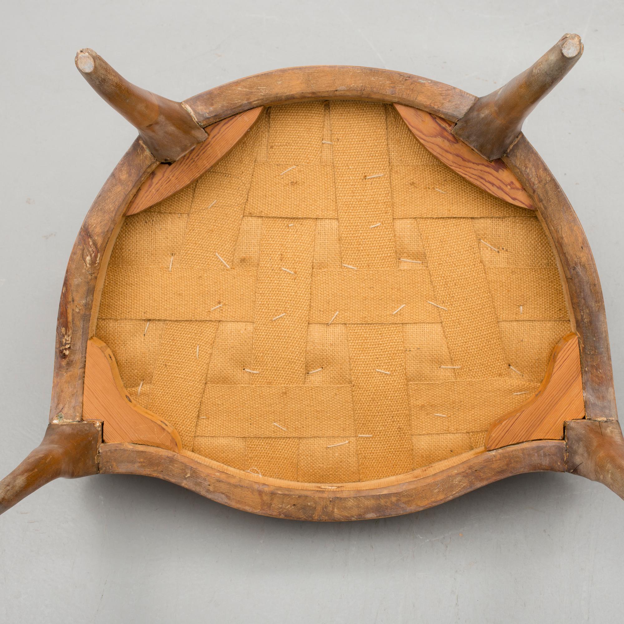 KARMSTOLAR, ett par, svensk rokoko, sent 1700-tal.