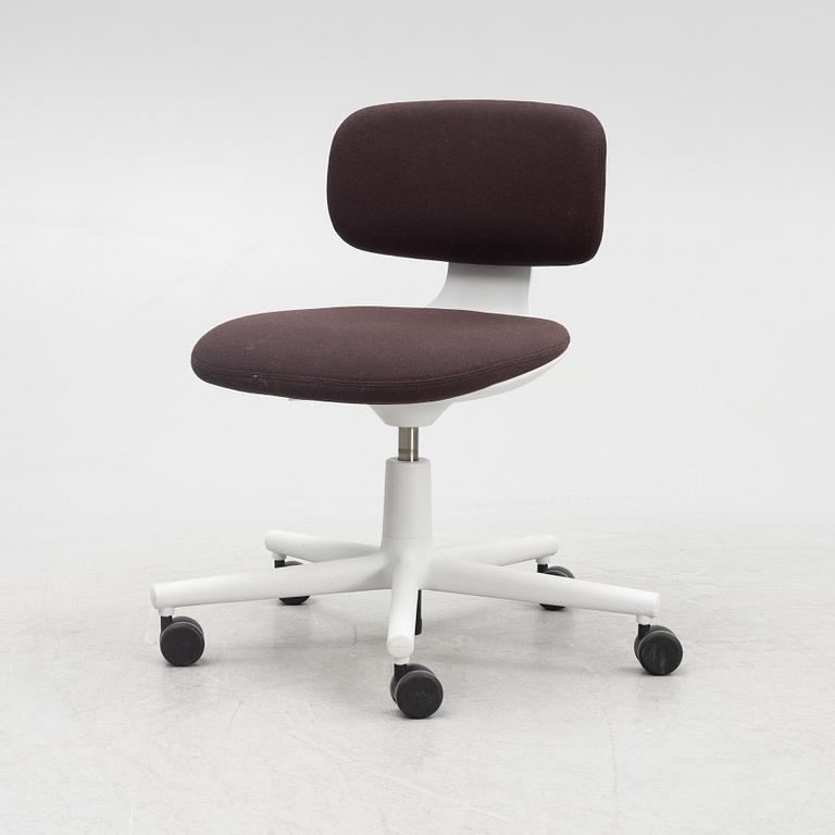 Konstantin Grcic, skrivbordsstol, "Rookie", Vitra, 2021.