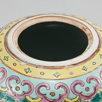 LOCKURNA, porslin, Kina, 1800/1900-tal.