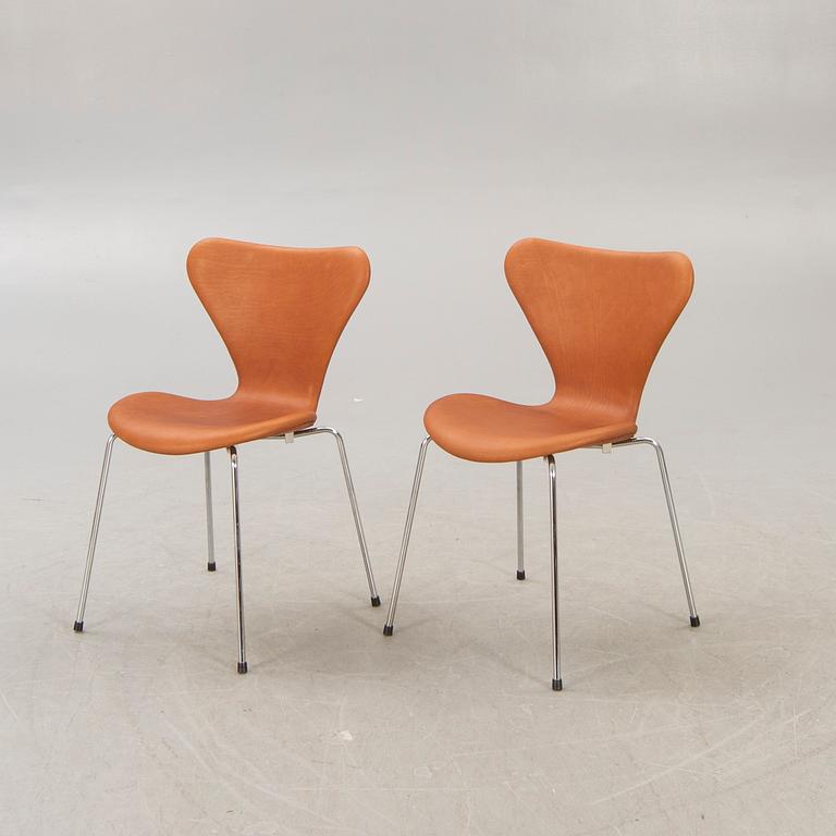Arne Jacobsen, chairs, 6 pcs, "Sjuan", for Fritz Hansen, Denmark.