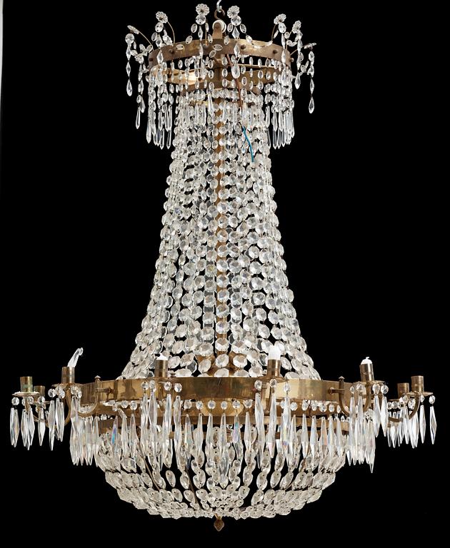 LJUSKRONA, sengustaviansk stil, 1900-talets första hälft. Höjd ca110cm.