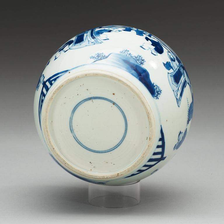 A blue and white jar, Qing dynasty, Kangxi (1662-1722).