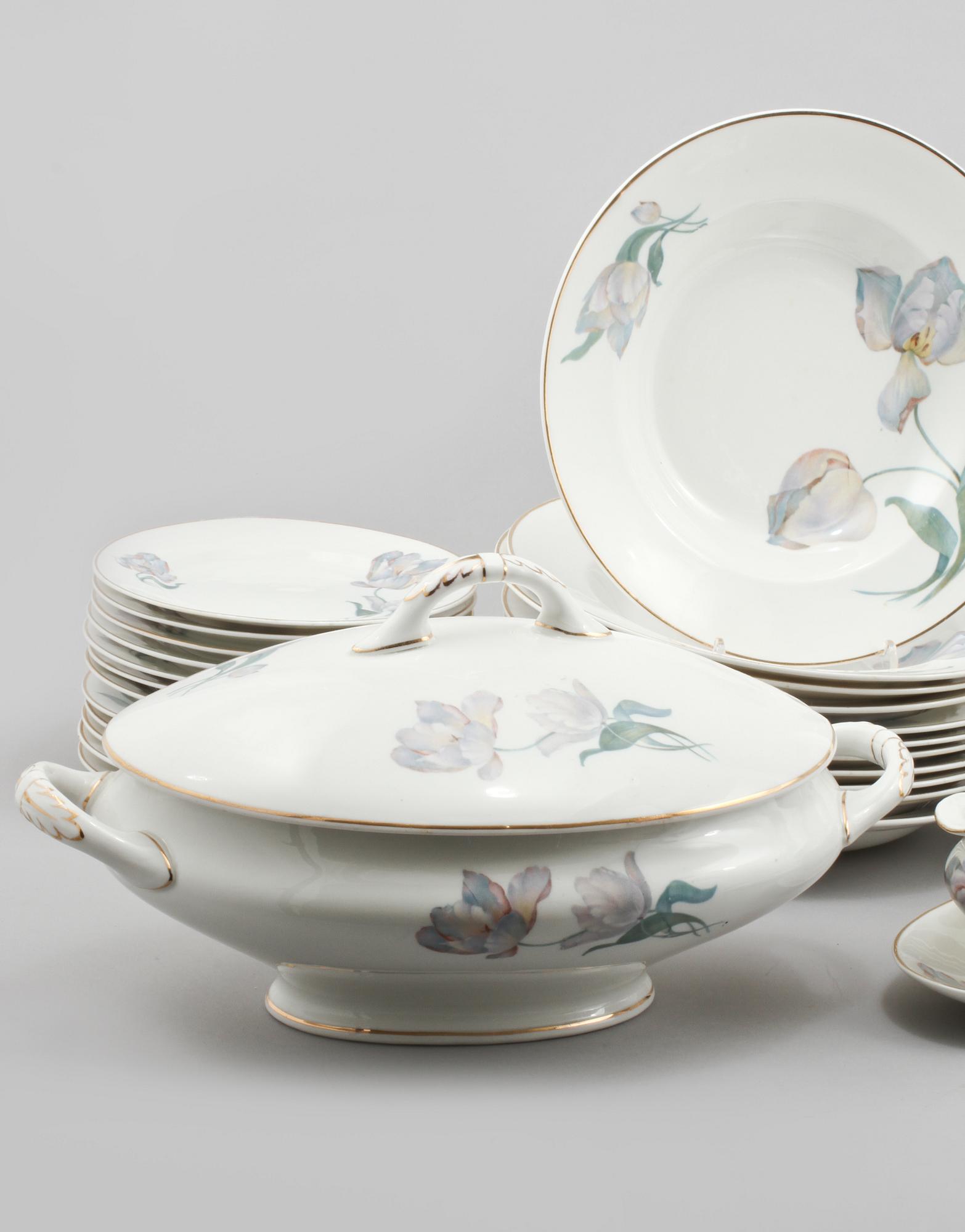 SERVIS, 54 delar, porslin, Gustavsberg, 1900-talets början.