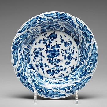 A set of four blue and white dishes, Qing dynasty, Kangxi (1662-1722).