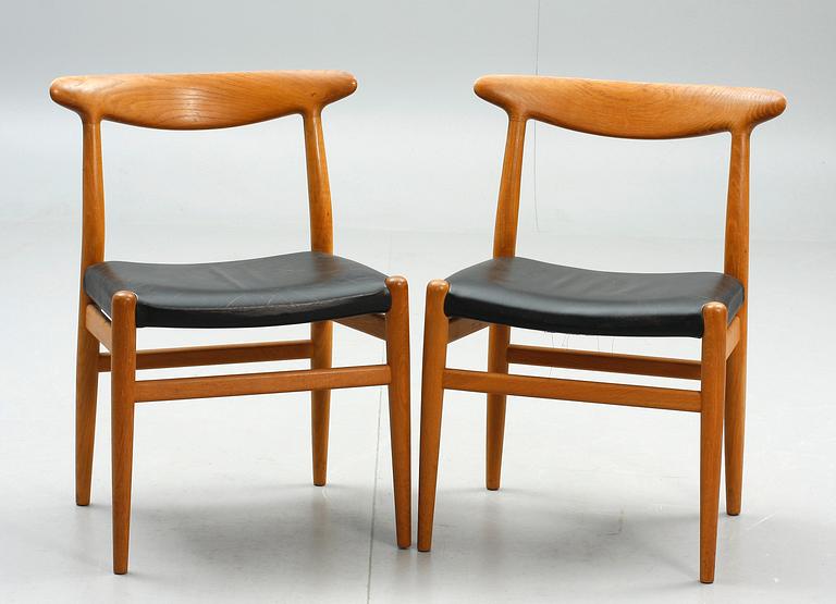 STOLAR, ett par, Hans J. Wegner, C M Madsens Fabriker, Danmark.