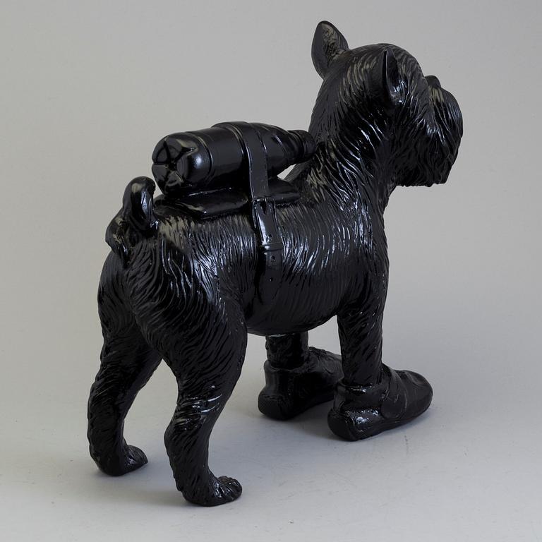 WILLIAM SWEETLOVE, "Cloned Griffon Bruxellois with pet bottle",
2011, signed and numbered 10/75.