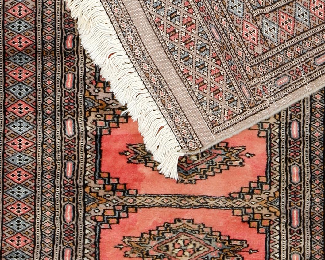 MATTA, Kashmir. 153 x 93 cm.