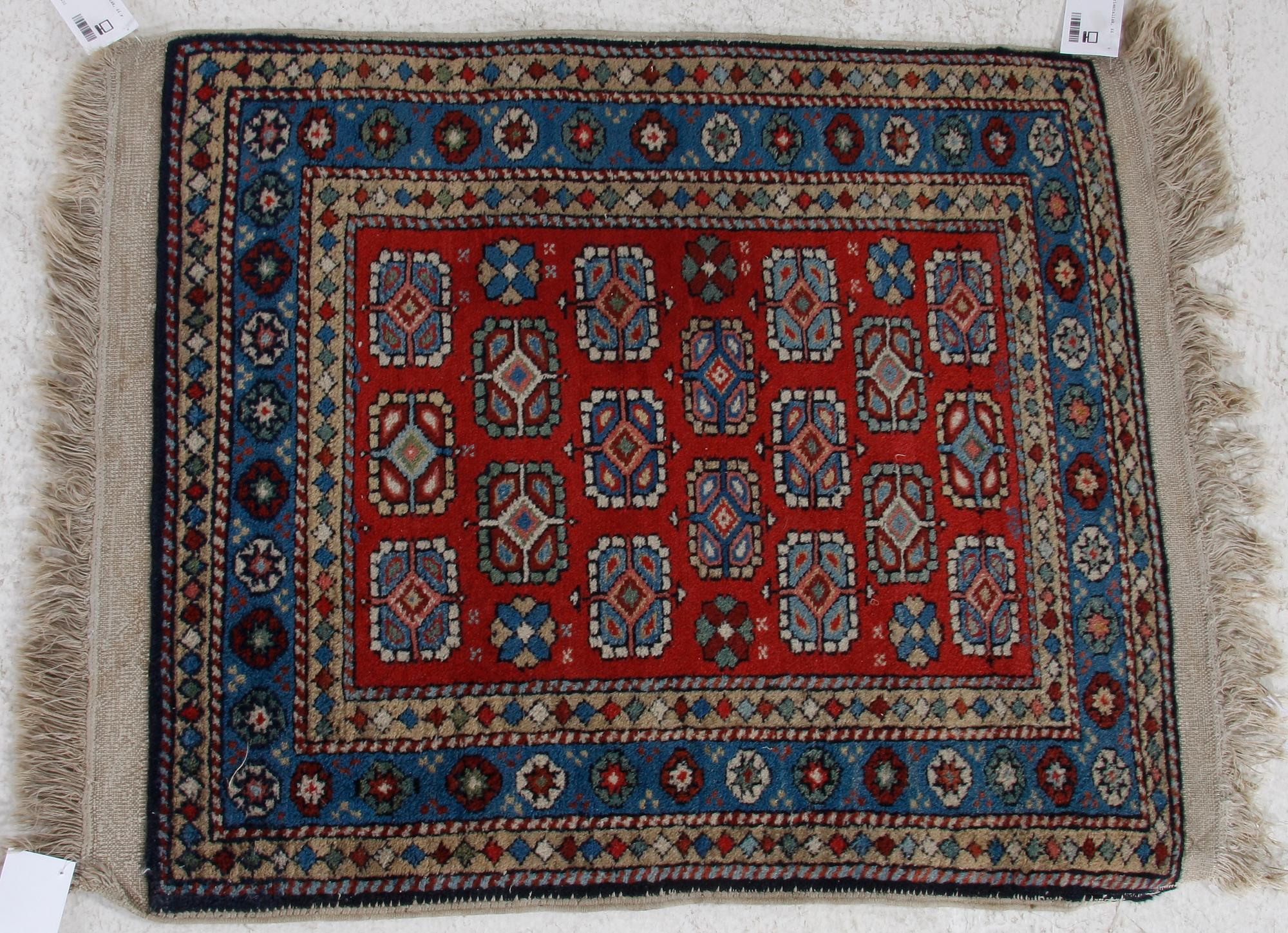 MATTA, orientalisk, 66 x 81.
