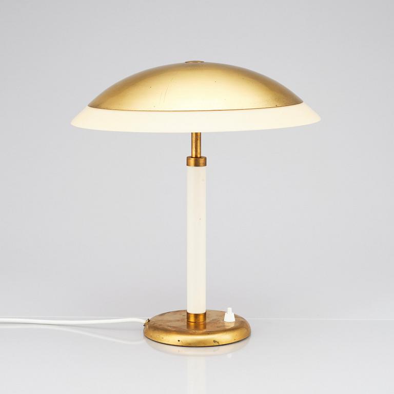 Harald Notini, bordslampa, modell "15258", Arvid Böhlmarks Lampfabrik, 1940-50-tal.