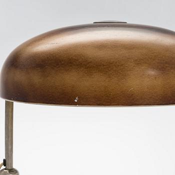 Paavo Tynell, bordslampa, beställningsarbete Taito 1938.