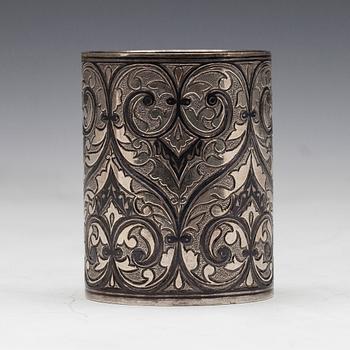 BÄGARE, silver, niello, mästarstämplar Andreas Makkonen, S:t Petersburg 1889. Vikt 181,4 g.