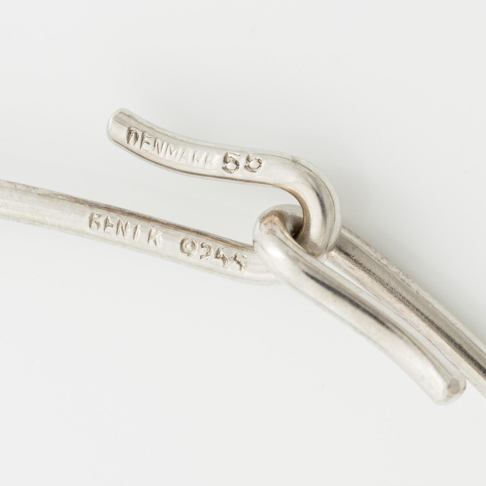 Anni & Bent Knudsen, collier, silver med cabochonslipade ametister, Danmark ca 1960-tal.