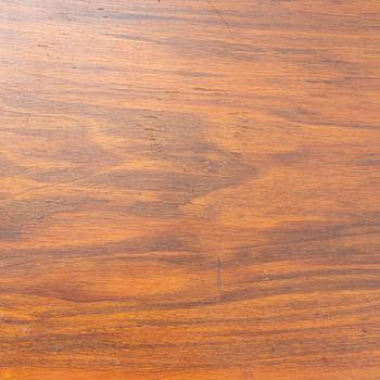 Sidobord ett par, 1900-talets andra hälft.