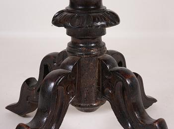 BORD, nyrokoko, 1800-talets andra hälft.