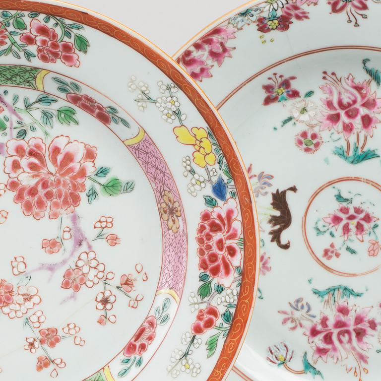 Two chinese porcelain dishes and one plate, 18th century.