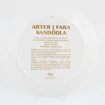 Paul Hoff, tallrikar, 22 st, porslin, "Arter i fara", Gustavsberg/Rörstrand.
