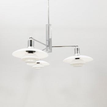 Poul Henningsen, taklampa "PH 2/1" för  Louis Poulsen Danmark.