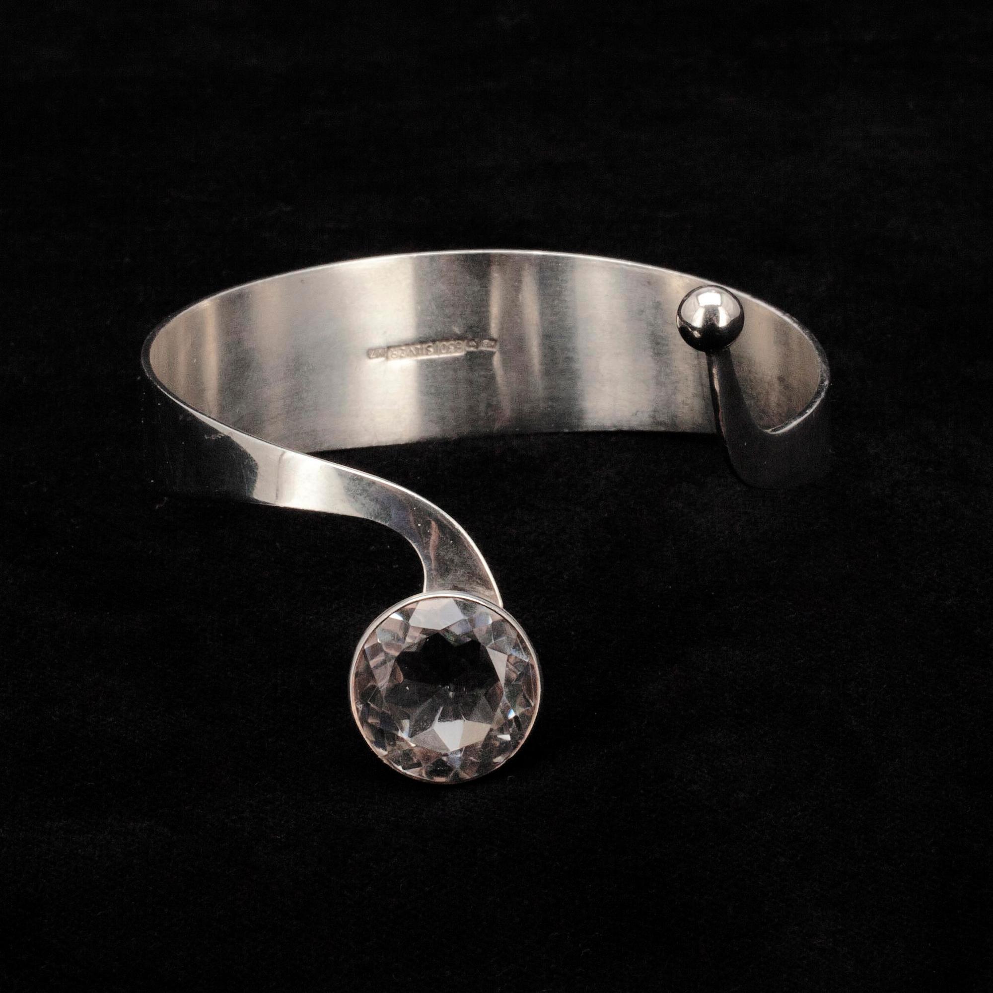 ARMBAND, silver, Harry Bergman, Finland 1974. Vikt 29,2 g.