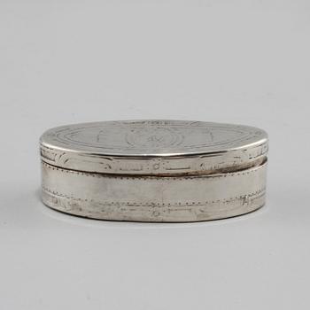 DOSA, silver, Carl Fredrik Seseman, Arboga, 1782. Vikt 65 g.