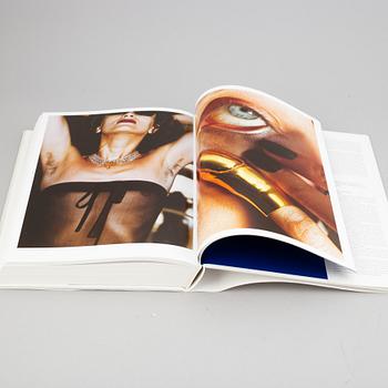 Helmut Newton, "Sumo", photo book, Bags, 2009.