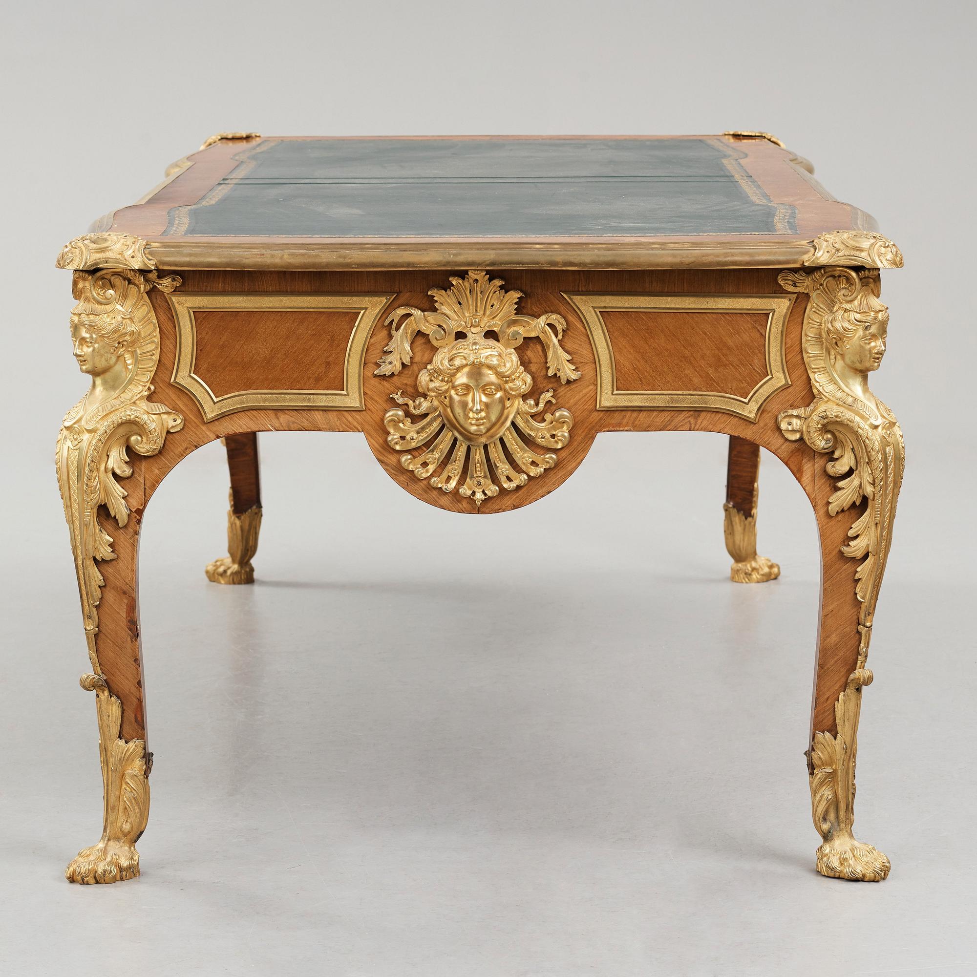 A Régence style, Ormolu - Mounted Bureau Plat, around year 1900.